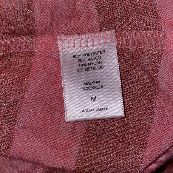 Shimmer Stripe V Neck Top - Picture 3 of 3